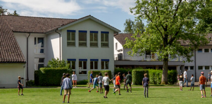 Kostenloses Internet für die Schule Stäfa mit Telefonielösung und Alarmsystem